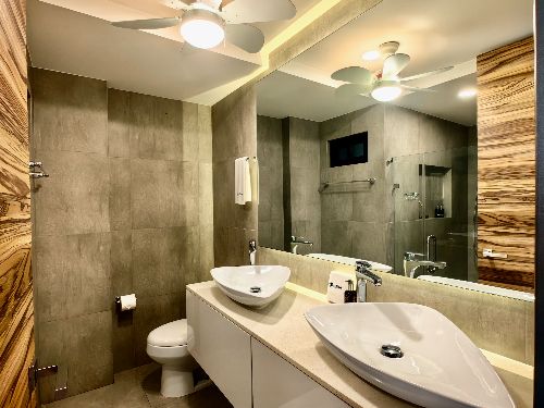 ICONO 501 - 3 BR PENTHOUSE