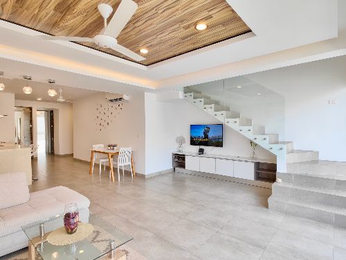 ICONO 501 - 3 BR PENTHOUSE